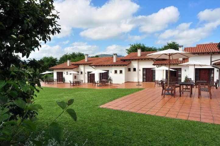 Apartamento Familiar Cercano A Playa De Rodiles 7 El Olivar  外观 照片